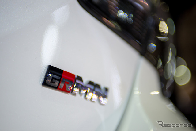 トヨタ マークX GRMN (東京オートサロン15)