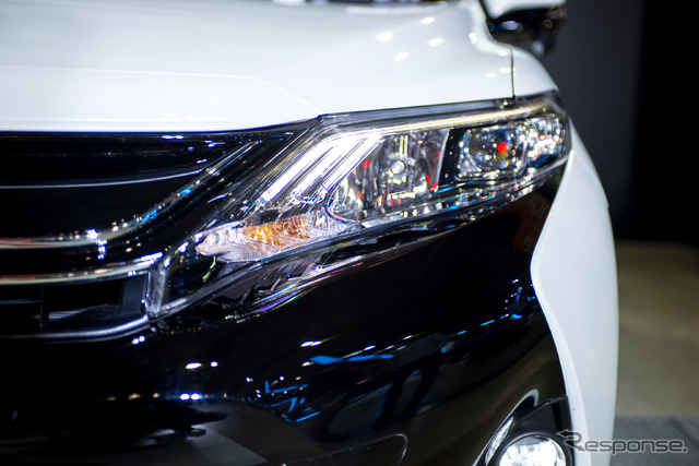 トヨタ ハリアー エレガンス G's(東京オートサロン15)