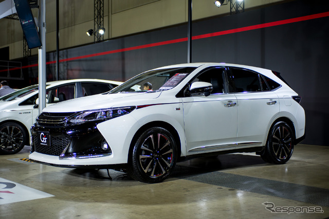 トヨタ ハリアー エレガンス G's(東京オートサロン15)
