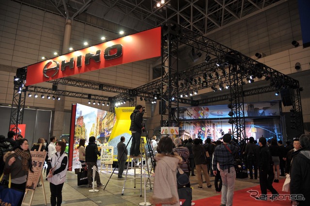 日野(東京オートサロン15)