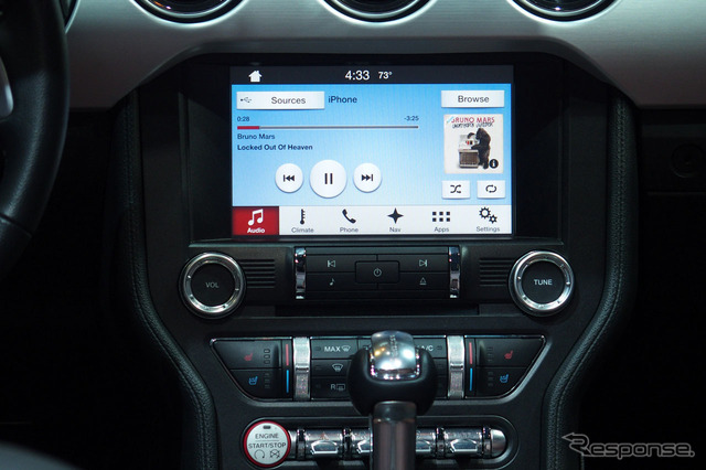フォードマスタングに搭載されていたフォードのインフォテイメントシステム『SYNC3』。OSをBlackberryのQNXを採用する