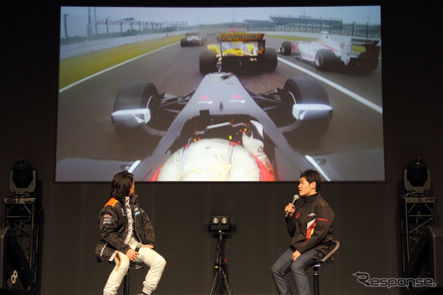 スーパーフォーミュラ トークショーの様子(東京オートサロン15)
