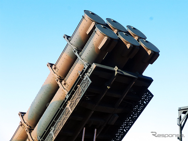 88式地対艦誘導弾（シーバスター）　（2015年1月11日、千葉県船橋市・習志野駐屯地陸上自衛隊「降下訓練始め」）