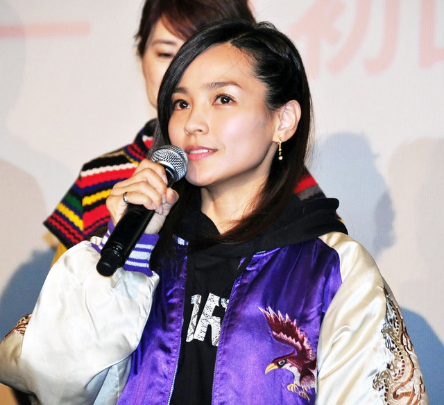 国仲涼子/月9ドラマ「デート~恋とはどんなものかしら~」完成披露試写会
