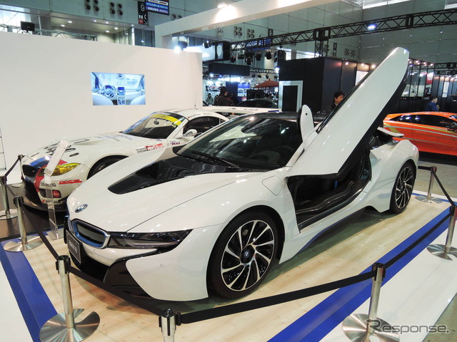 BMW i8(東京オートサロン15)