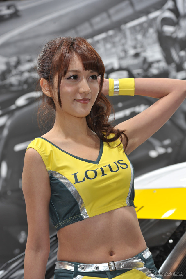 ロータスブース コンパニオン(東京オートサロン2015)