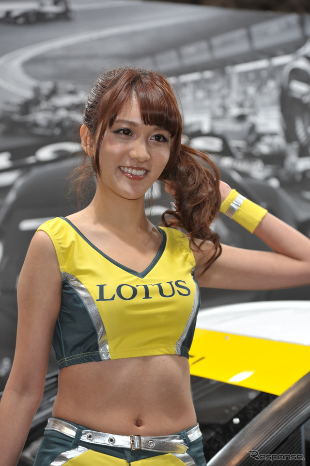 ロータスブース コンパニオン(東京オートサロン2015)