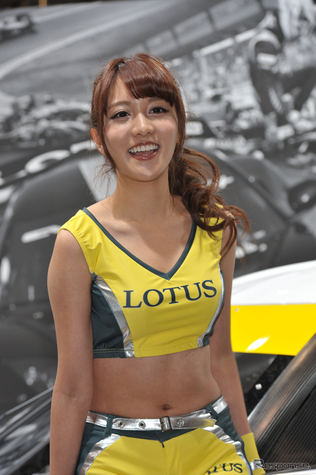 ロータスブース コンパニオン(東京オートサロン2015)
