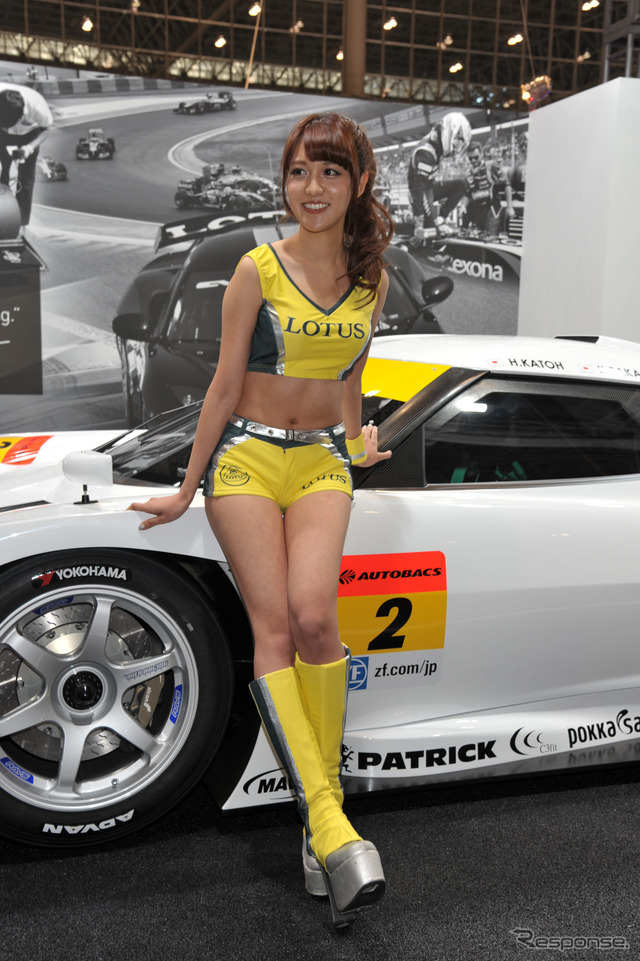 ロータスブース コンパニオン(東京オートサロン2015)