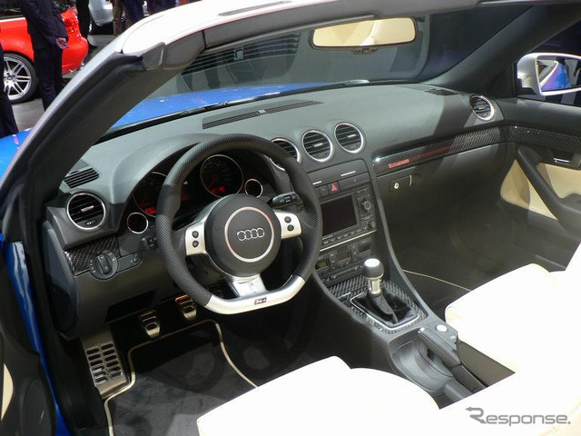 【ジュネーブモーターショー06】アウディ RS4、カブリオレも設定