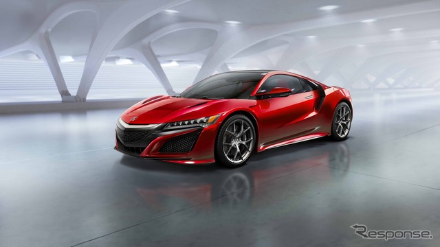 新型 ホンダ NSX の量産モデル