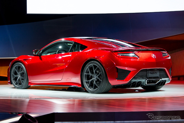 アキュラ 新型 NSX 量産モデル(デトロイトモーターショー15)