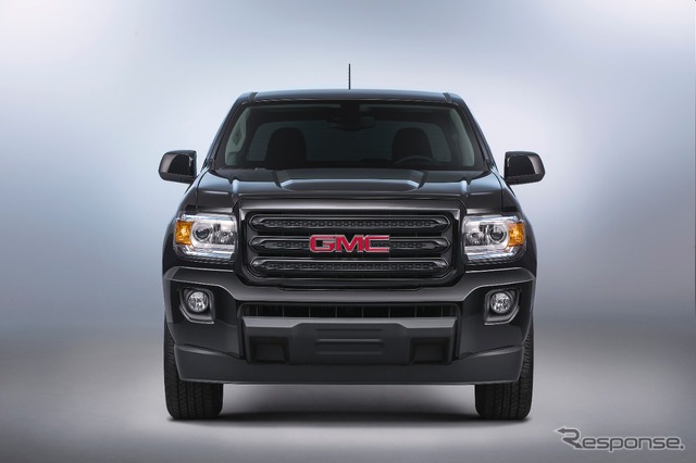 GMC キャニオン の ナイトフォールエディション