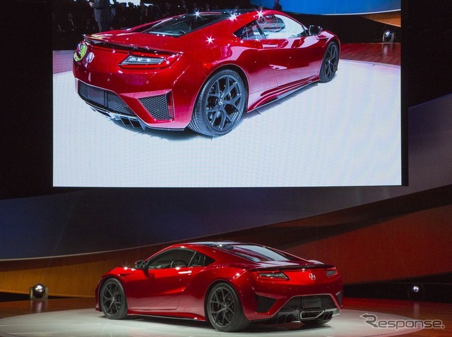 アキュラ(ホンダ)NSX の量産モデル(デトロイトモーターショー15)