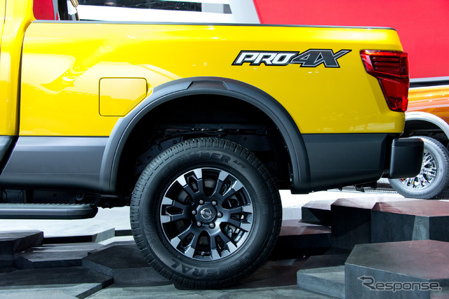 日産 新型タイタン XD(デトロイトモーターショー15)