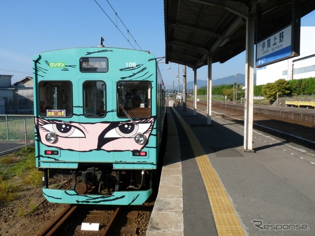東急1000系は既に上田電鉄や伊賀鉄道に譲渡されている。写真は伊賀鉄道への譲渡車。