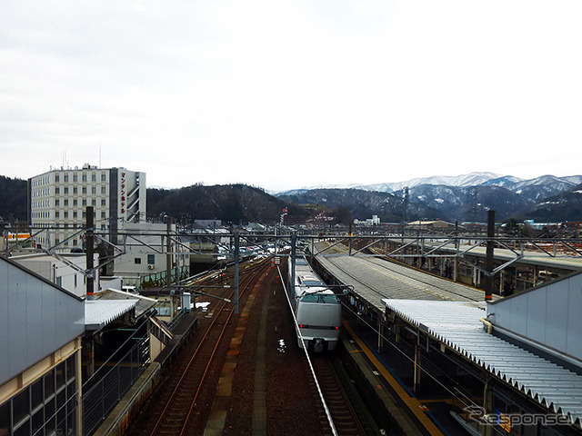 北陸線敦賀駅