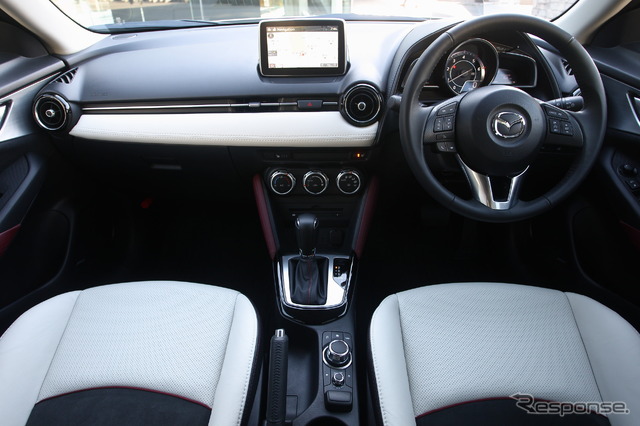 マツダ CX-3 プロトタイプ(XD ツーリング Lパッケージ、AT車)