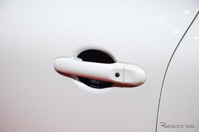 日産 ジューク ニスモ RS(東京オートサロン15)