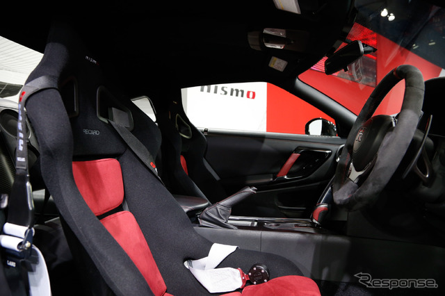 日産 GT-R ニスモ(東京オートサロン15)