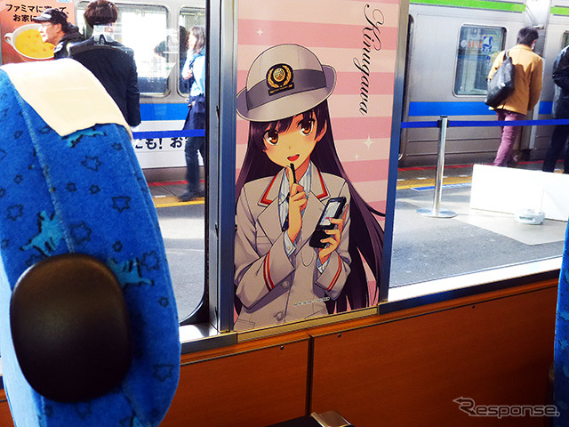 車内ラッピングが施された大宮発浅草行きスカイツリートレイン(6050系634型) (鉄道むすめスカイツリートレイン出発式、2015年1月17日、東武鉄道大宮駅)