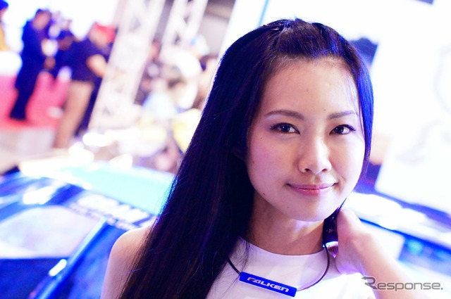 ファルケンブース コンパニオン(東京オートサロン2015)