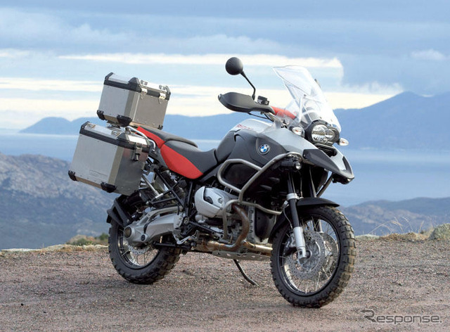 世界一周がすぐできる最強の旅バイク日本公開