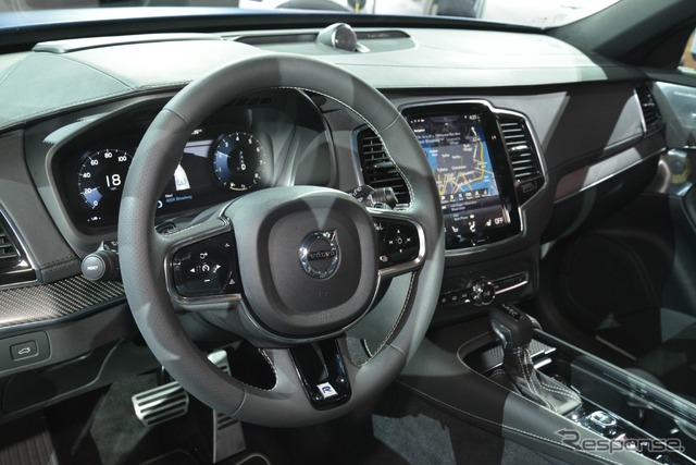 ボルボ XC90 R‐デザイン(デトロイトモーターショー15)