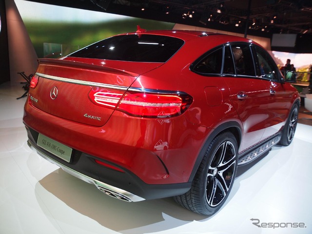 メルセデスベンツ GLE 450 AMGクーペ 4マチック(デトロイトモーターショー15)