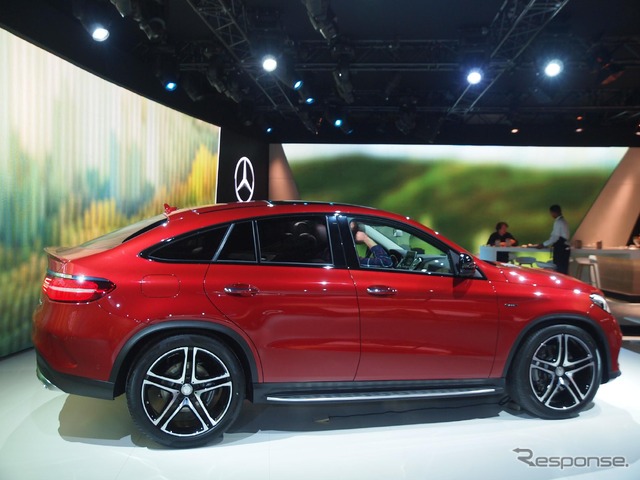 メルセデスベンツ GLE 450 AMGクーペ 4マチック(デトロイトモーターショー15)