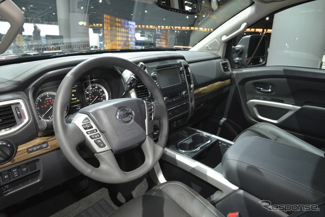 日産 タイタン XD PRO-4X(デトロイトモーターショー15)