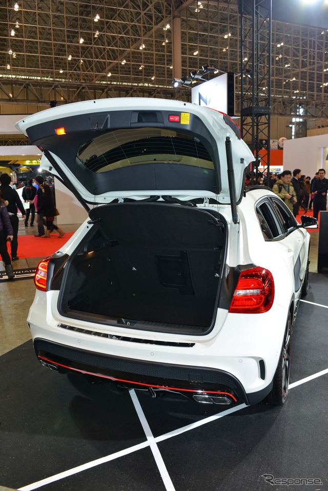 メルセデスベンツ GLA45 AMG(東京オートサロン2015)