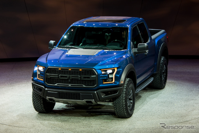 フォード F150 ラプター(デトロイトモーターショー15)