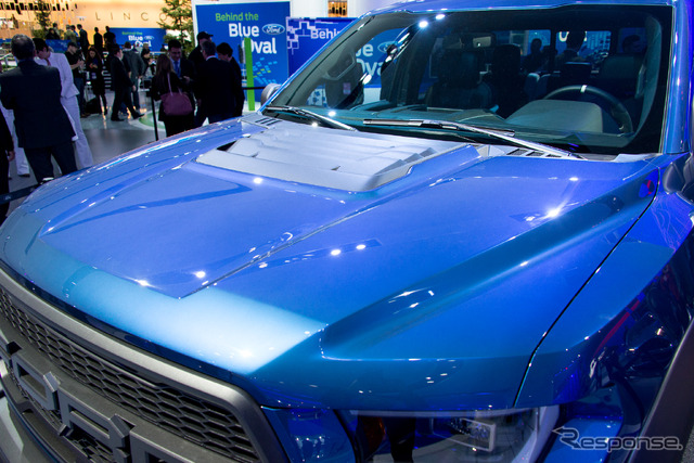 フォード F150 ラプター(デトロイトモーターショー15)
