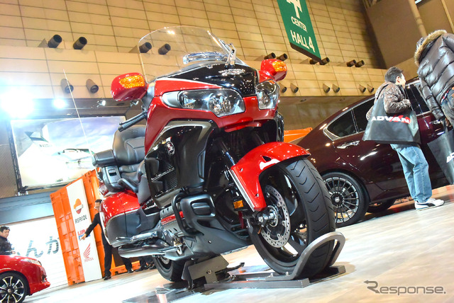 ホンダ ゴールドウイングSE(東京オートサロン15)