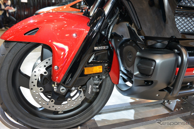 ホンダ ゴールドウイングSE(東京オートサロン15)