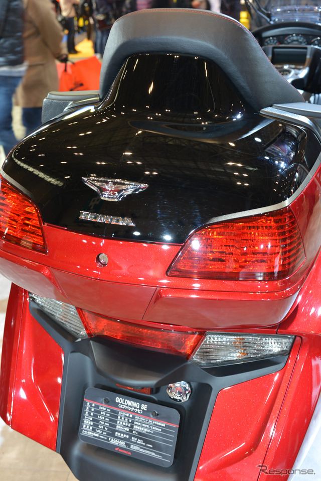 ホンダ ゴールドウイングSE(東京オートサロン15)