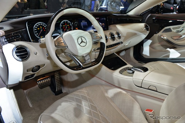 メルセデスベンツ S550 4MATIC クーペ(東京オートサロン2015)