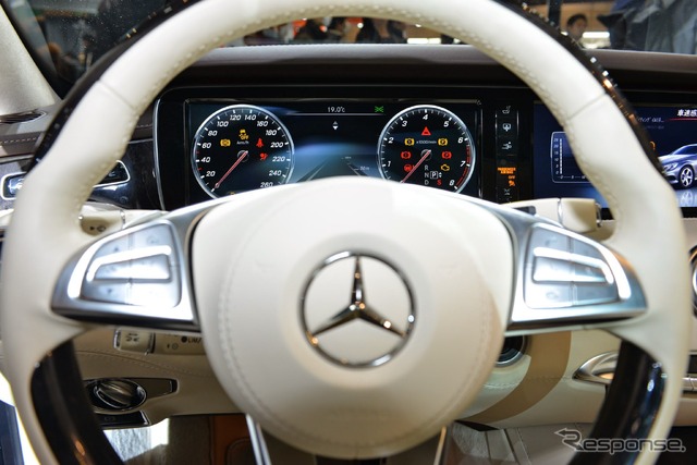 メルセデスベンツ S550 4MATIC クーペ(東京オートサロン2015)