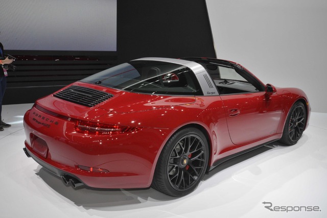 ポルシェ 911タルガ4 GTS(デトロイトモーターショー15)