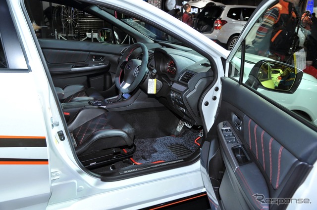 スバル WRX S4 Customized by PROVA(東京オートサロン2015)