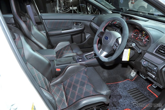 スバル WRX S4 Customized by PROVA(東京オートサロン2015)