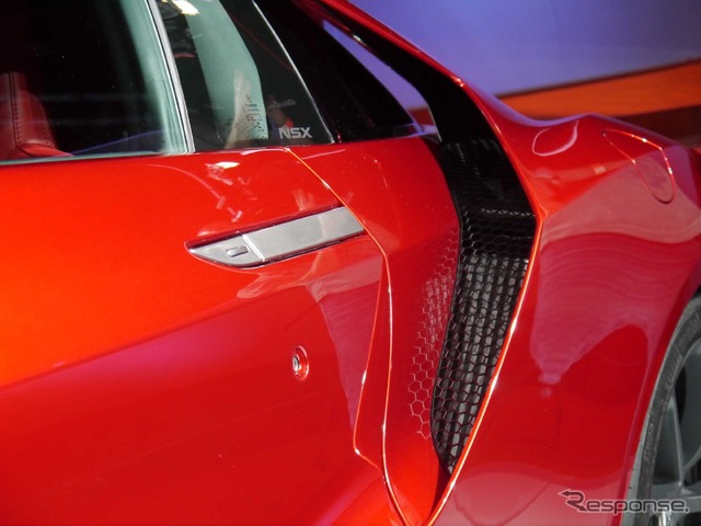 ホンダ NSX 新型(デトロイトモーターショー15)
