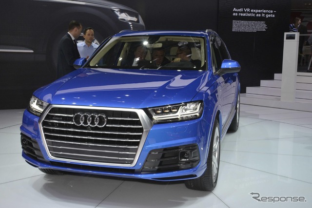 新型 アウディ Q7 (デトロイトモーターショー15)