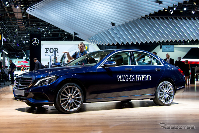 メルセデスベンツ C350 プラグインハイブリッド(デトロイトモーターショー15)