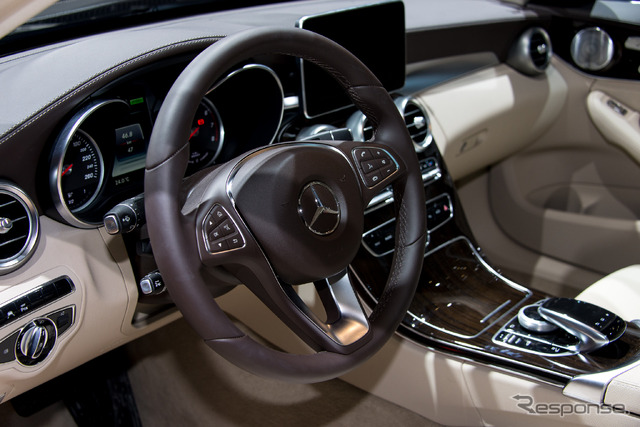 メルセデスベンツ C350 プラグインハイブリッド(デトロイトモーターショー15)