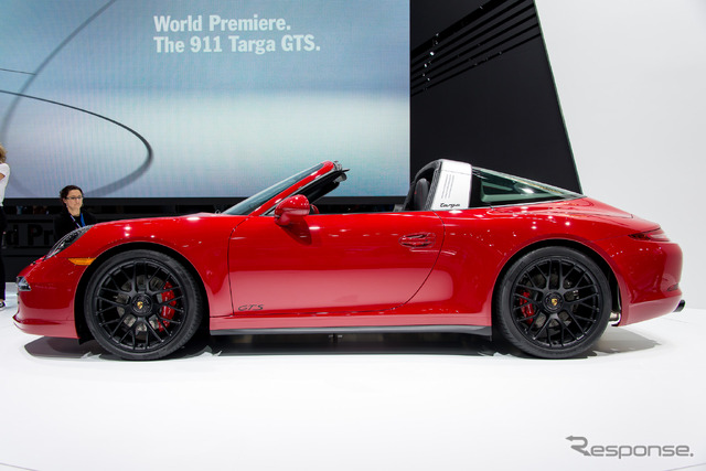 ポルシェ 911 タルガ4 GTS(デトロイトモーターショー15)