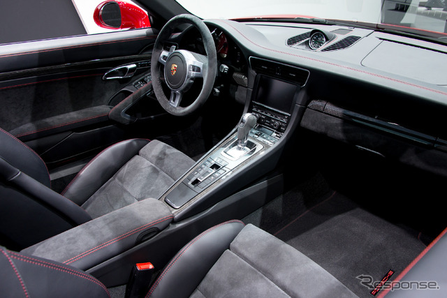 ポルシェ 911 タルガ4 GTS（デトロイトモーターショー15）