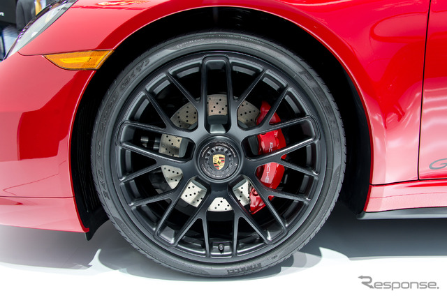 ポルシェ 911 タルガ4 GTS(デトロイトモーターショー15)