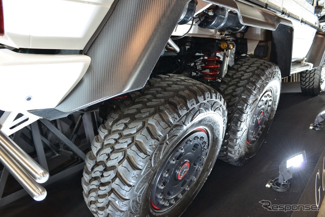 メルセデスベンツ G63 AMG 6×6(東京オートサロン2015)
